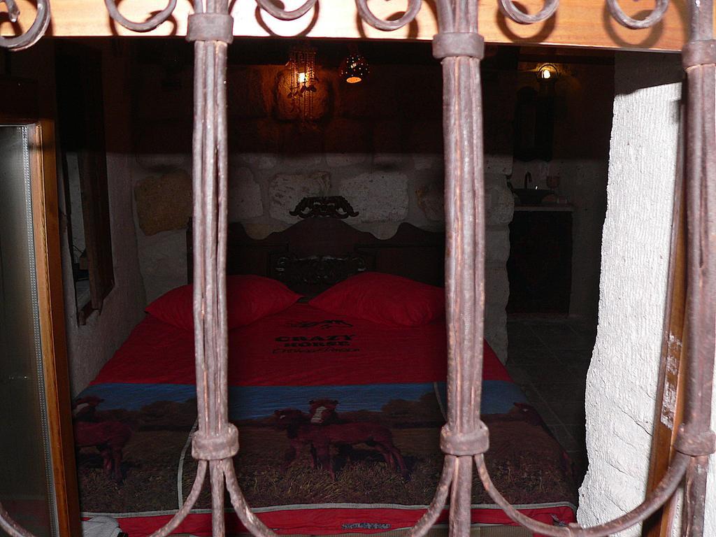 Crazy Horse Pension Ürgüp Rum bild